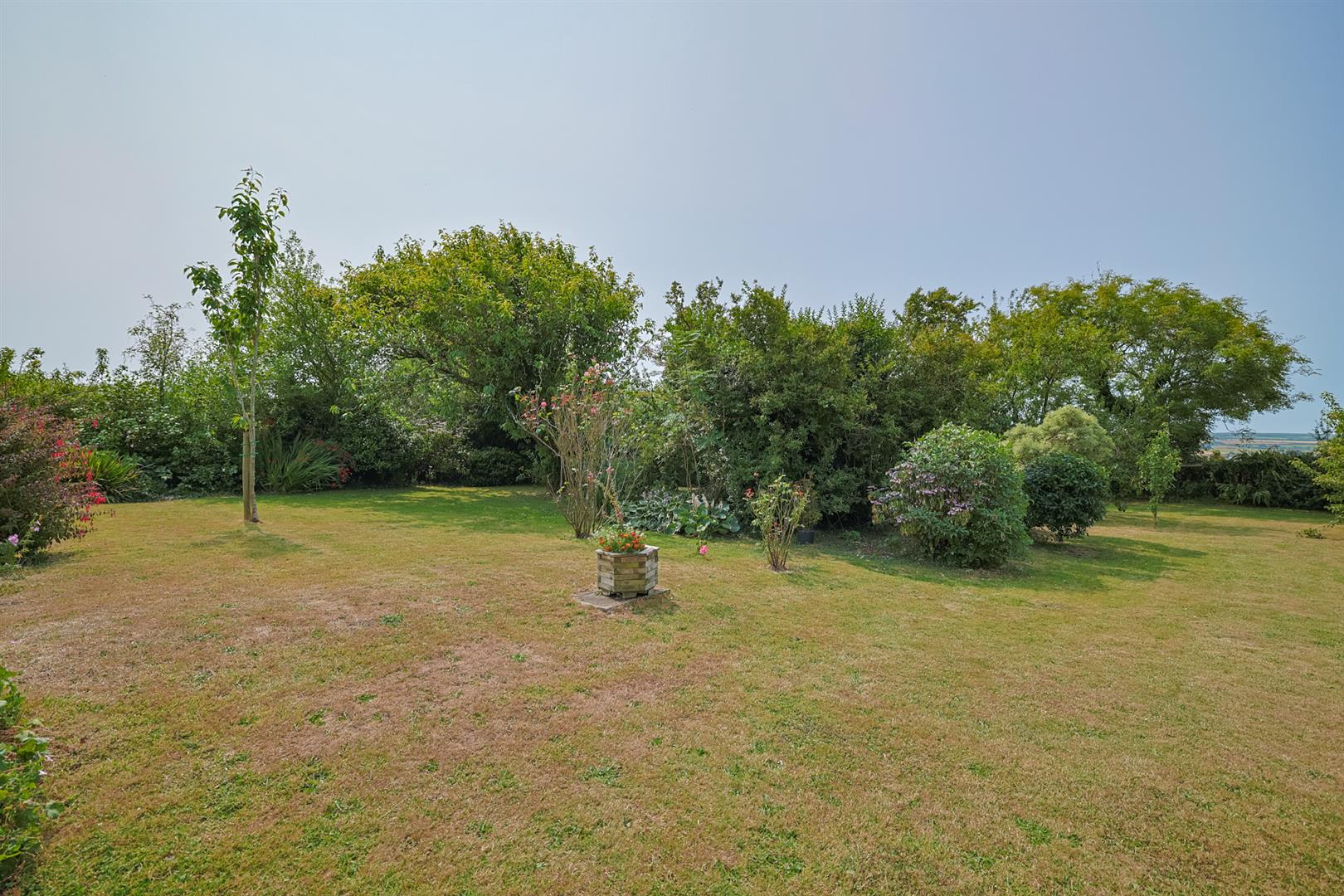 Berry, Reynoldston, Swansea, SA3 1BB